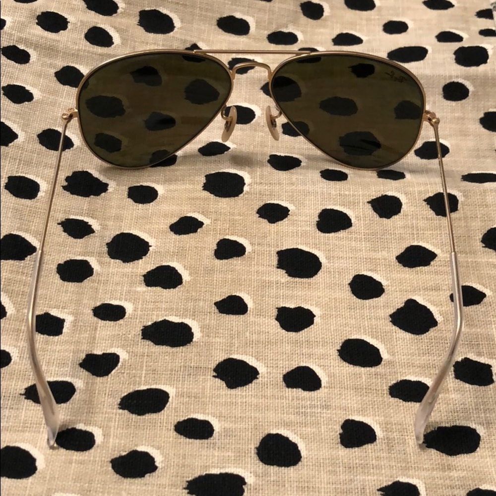 Ray Bans Aviators - image 4